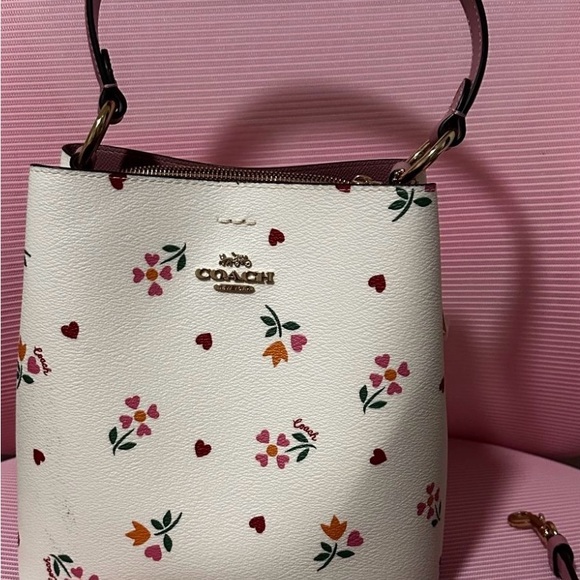 Coach Handbags - Coach White Floral and Heart Shoulder Bag
